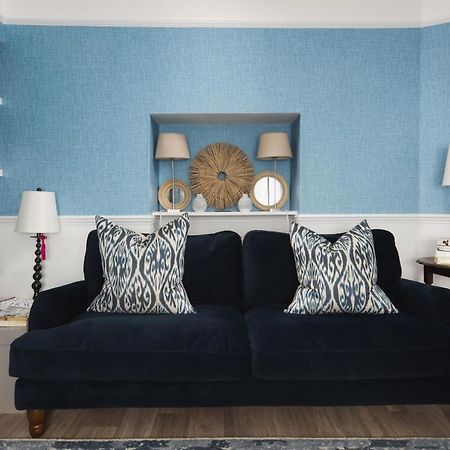 One Sandringham - Boutique Seaside Home In Ильфракомб Экстерьер фото