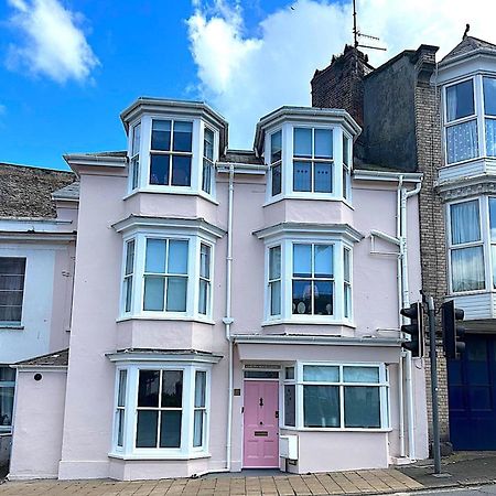 One Sandringham - Boutique Seaside Home In Ильфракомб Экстерьер фото