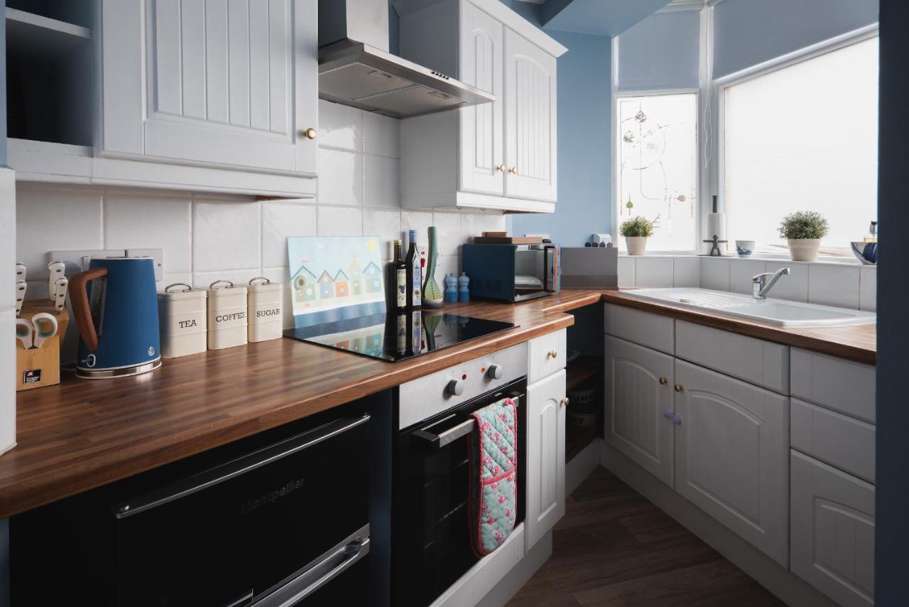 One Sandringham - Boutique Seaside Home In Ильфракомб Экстерьер фото